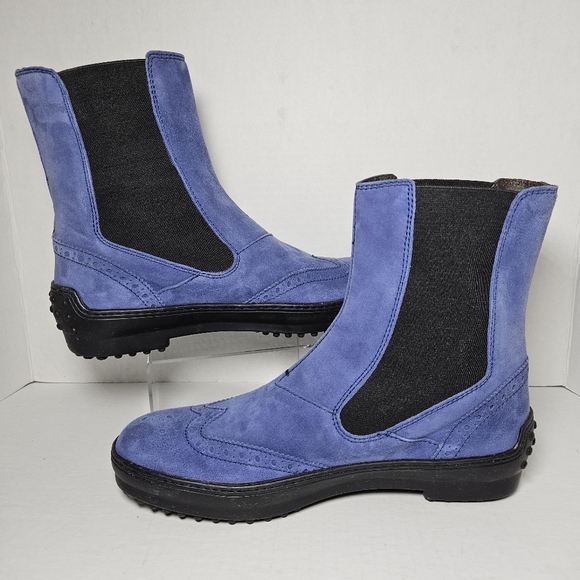 Tod's Chelsea Wingtip Women's Blue Suede Boots Ankle Driving Pull On - Picture 2 of 11